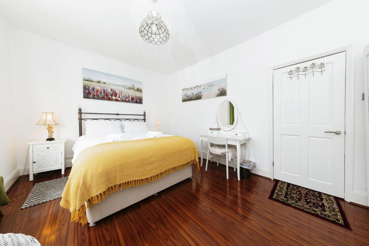 Your Chic 3Br Home Comfort And Style In 伦敦 外观 照片